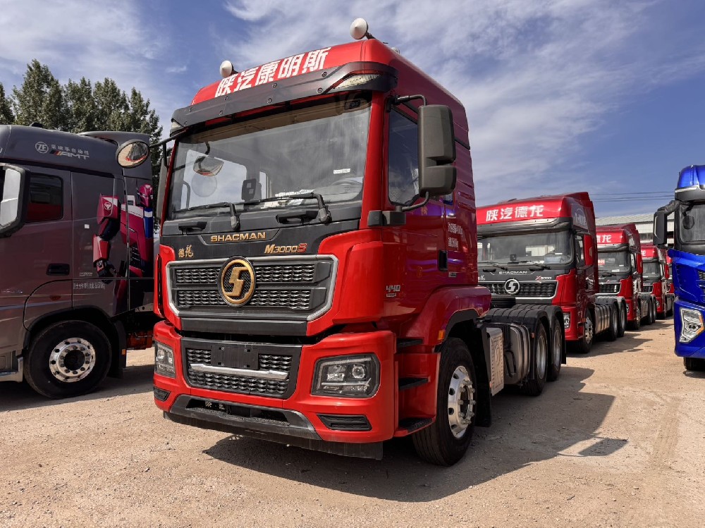 SHACMAN M3000S(Cummins 440HP)